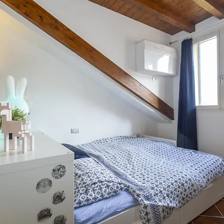 Terraggio Mansard By Interhome Apartment Mailand